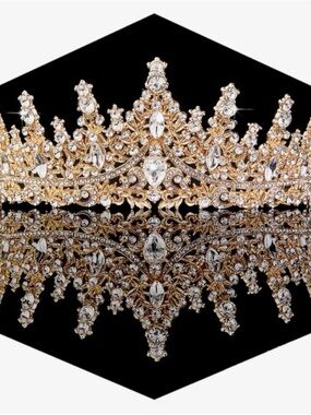 🔥🔥 Gorgeous Crown / Tiara ! 👑 🔥🔥